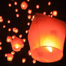 Load image into Gallery viewer, 6pc Night Party Candles Flying Lights Wishing Valentine&#39;s Day Holiday Hot Air Balloons DIY Fire Lights Friends Family Christmas